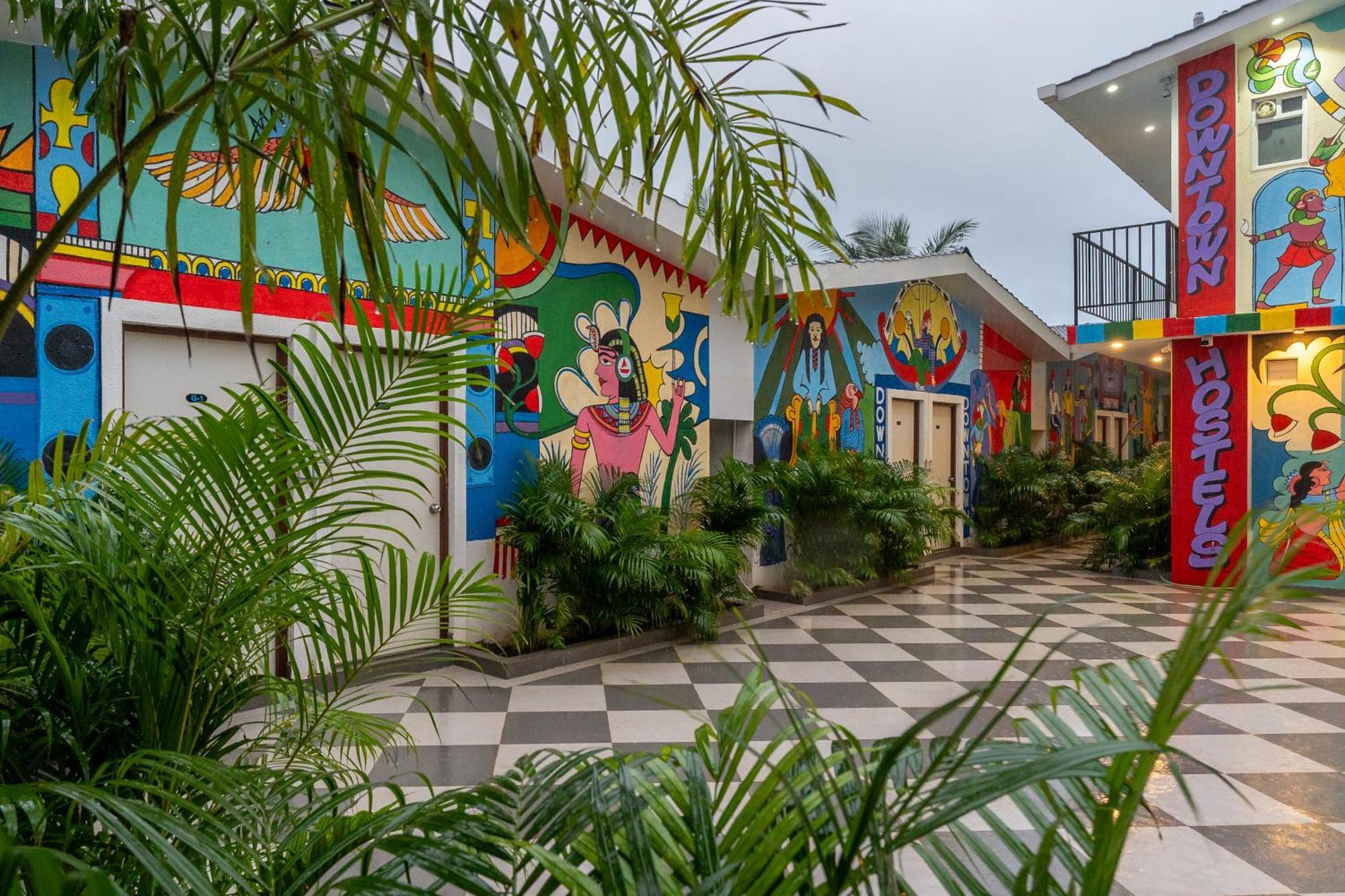 Downtown Arambol - The River Side Hostel Exteriör bild